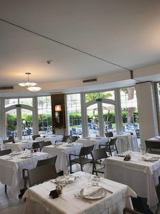 Vittoria Parc Hotel Bari Esterno foto